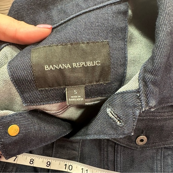 banana republic denim Jean Jacket with Fitted Silhouette and Classic Style sz s - Picture 6 of 8